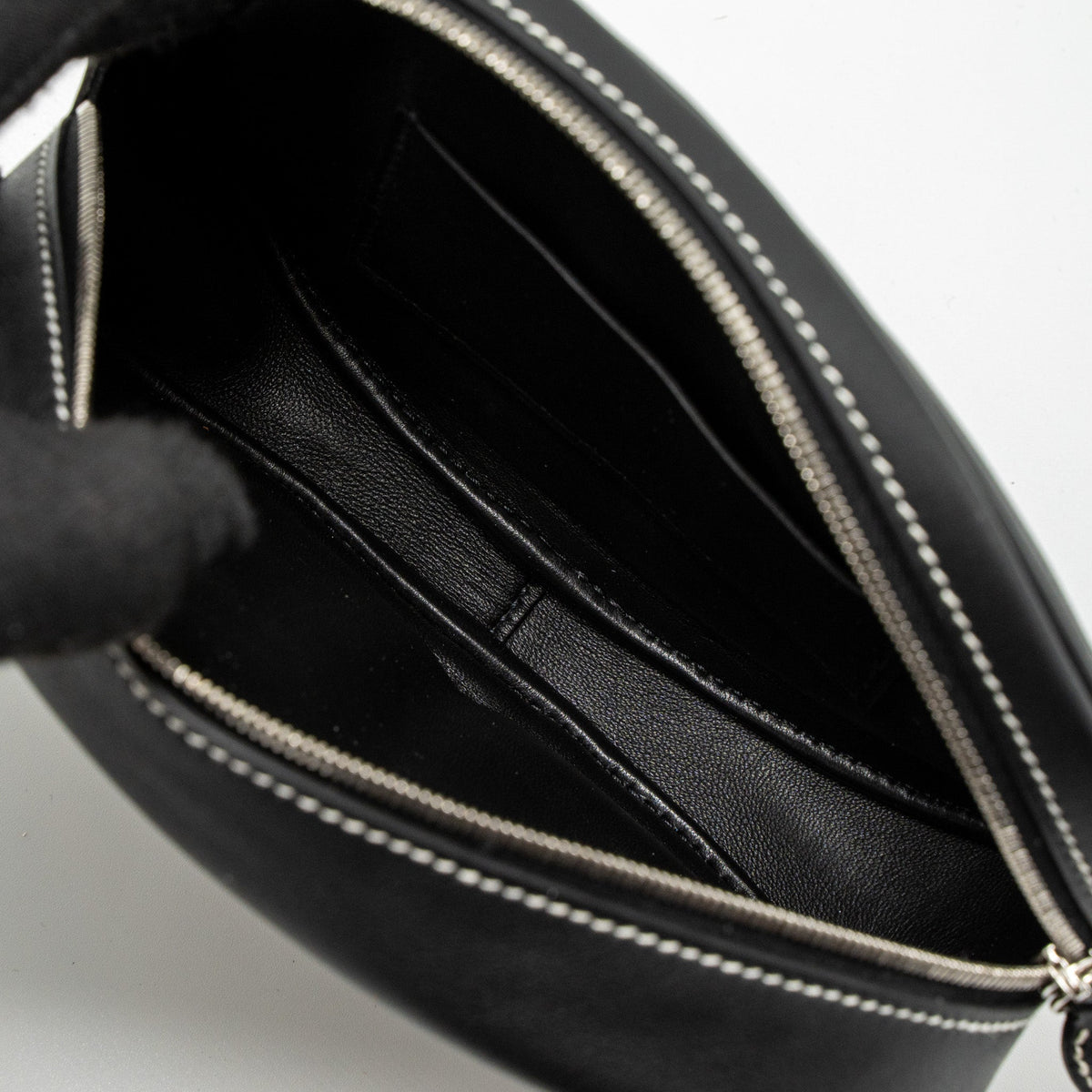 Hermes In-The-Loop Swift Black SHW