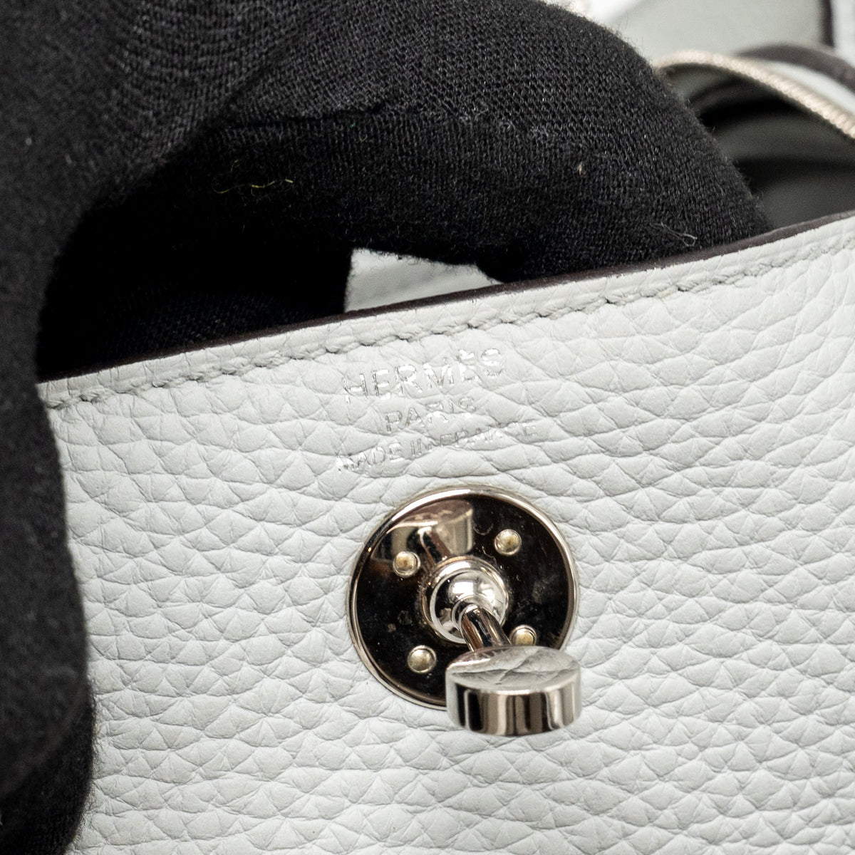 Hermes Mini Lindy Clemence blue pale SHW