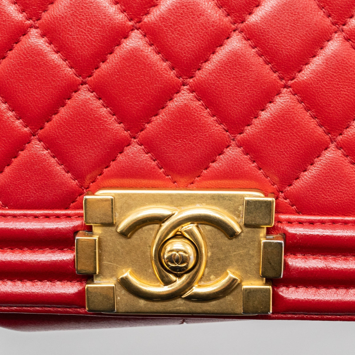 CHANEL MEDIUM BOY BAG LAMBSKIN RED BRUSHED GHW