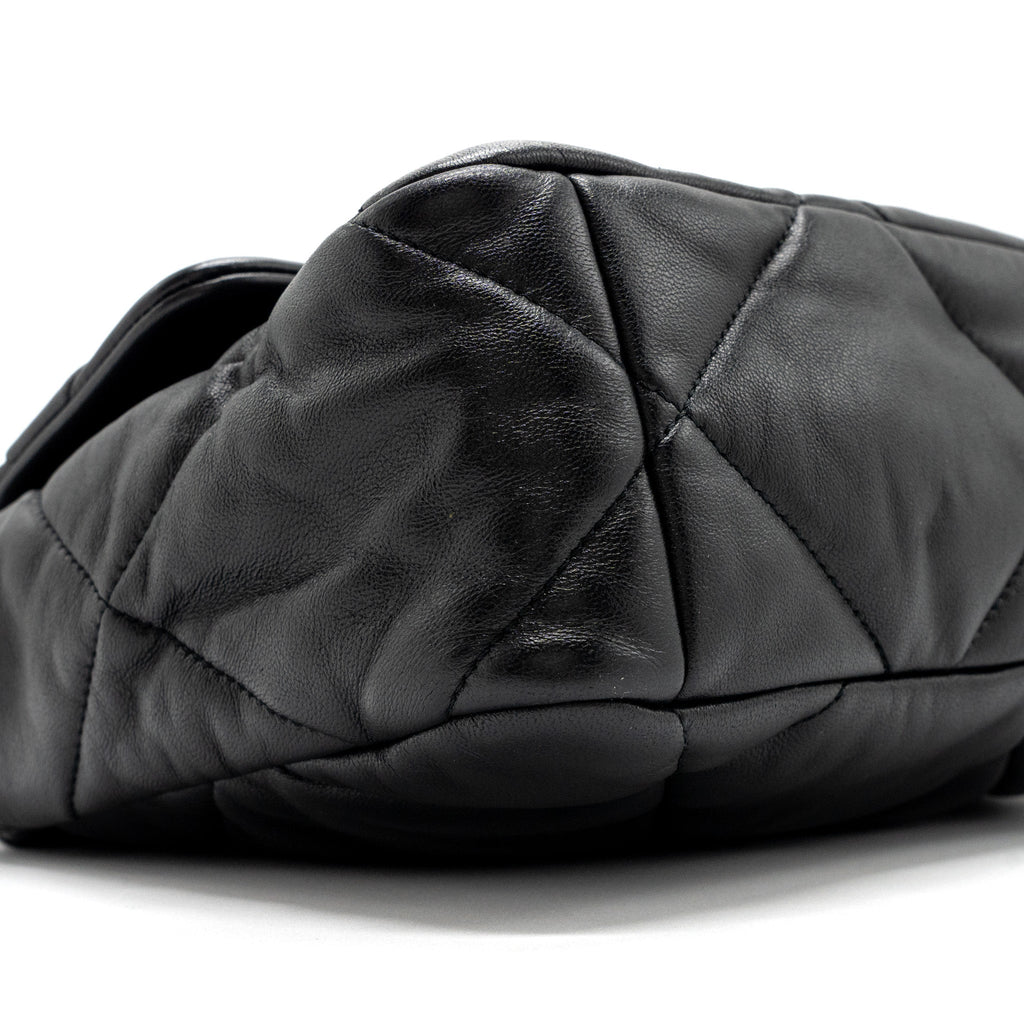CHANEL MEDIUM 19 BAG LAMBSKIN BLACK MULTICOLOUR HARDWARE(MICROCHIP)