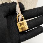 Hermes Picotin 18 Lock Bag Clemence Craie GHW