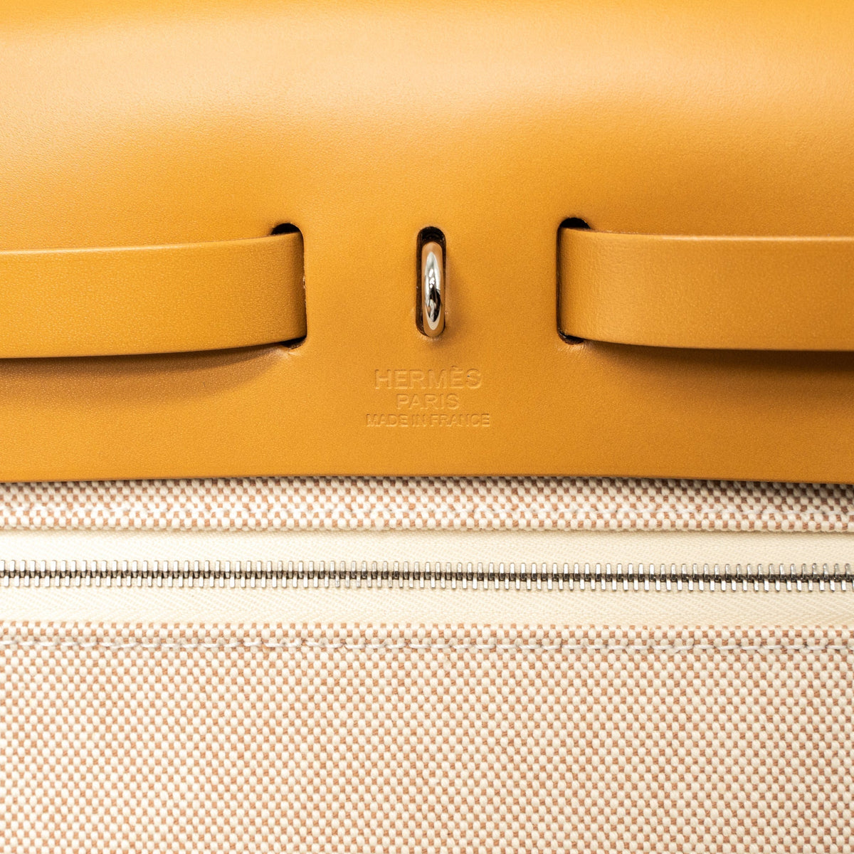 HERMES HERBAG ZIP 31 TOILE EN RELIEF CANVAS/LEATHER BRIDES SABLE/ECRU BEIGE/NAT SABLE SHW