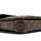 LOUIS VUITTON POCHETTE MÉTIS MONOGRAM CANVAS GHW