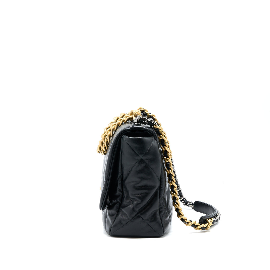 CHANEL MAXI 19 BAG GOATSKIN BLACK MULTICOLOUR HARDWARE
