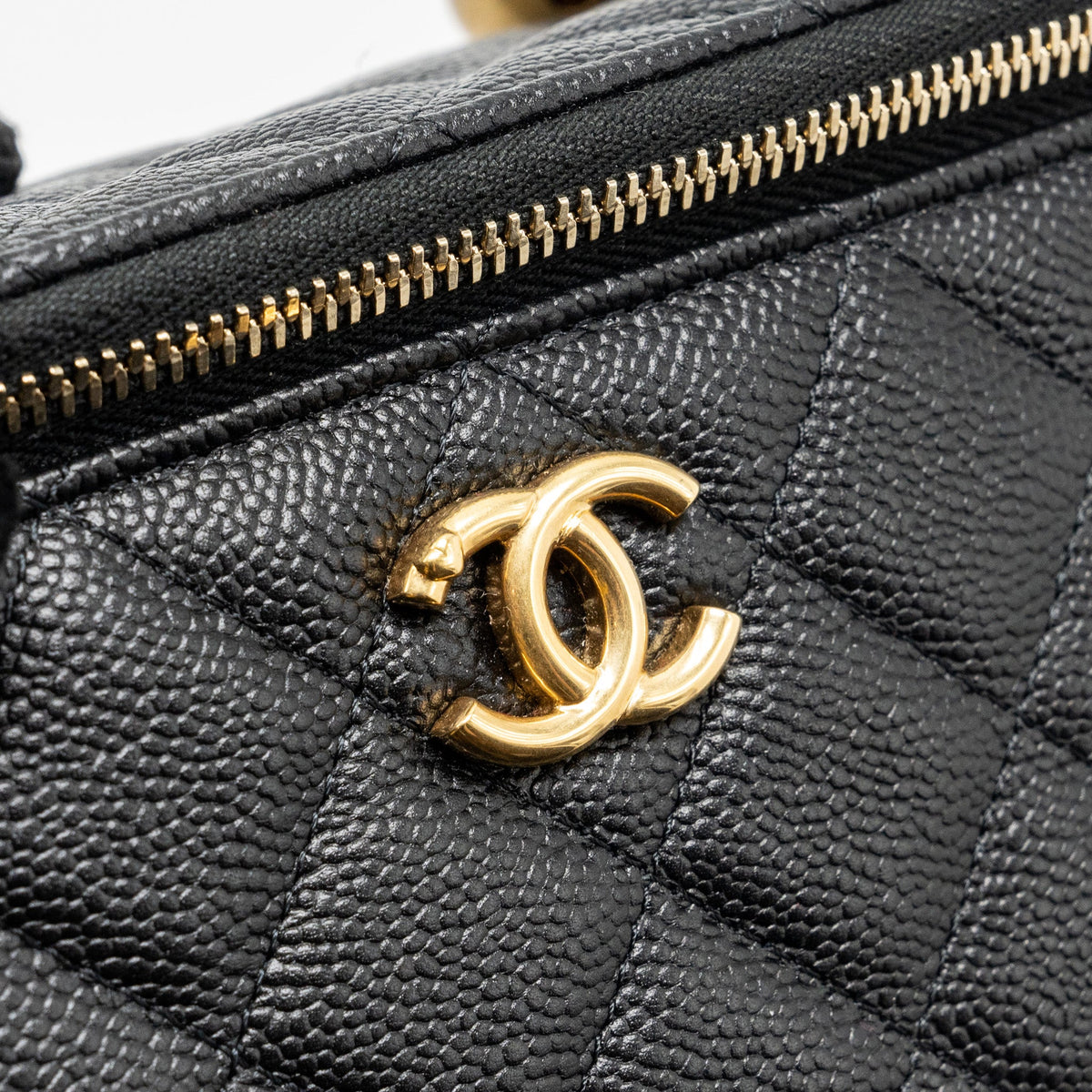 CHANEL COCO LOVE LONG VANITY WITH ADJUSTABLE CHAIN CAVIAR BLACK GHW (MICROCHIP)