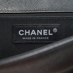CHANEL MEDIUM BOY CHANEL HANDBAG CAVIAR BLACK SHW