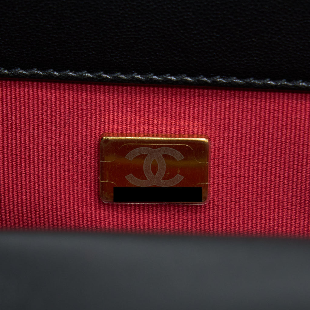 CHANEL SMALL 19 BAG LAMBSKIN BLACK MULTICOLOUR HARDWARE (MICROCHIP)