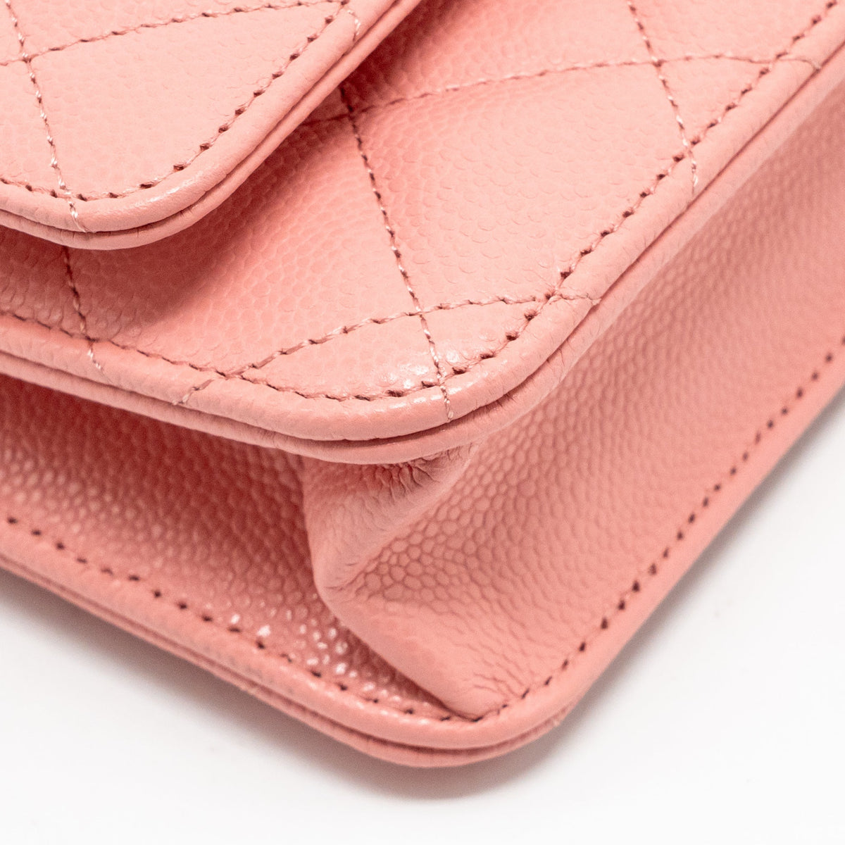CHANEL CLASSIC WALLET ON CHAIN CAVIAR PINK LGHW (MICROCHIP)