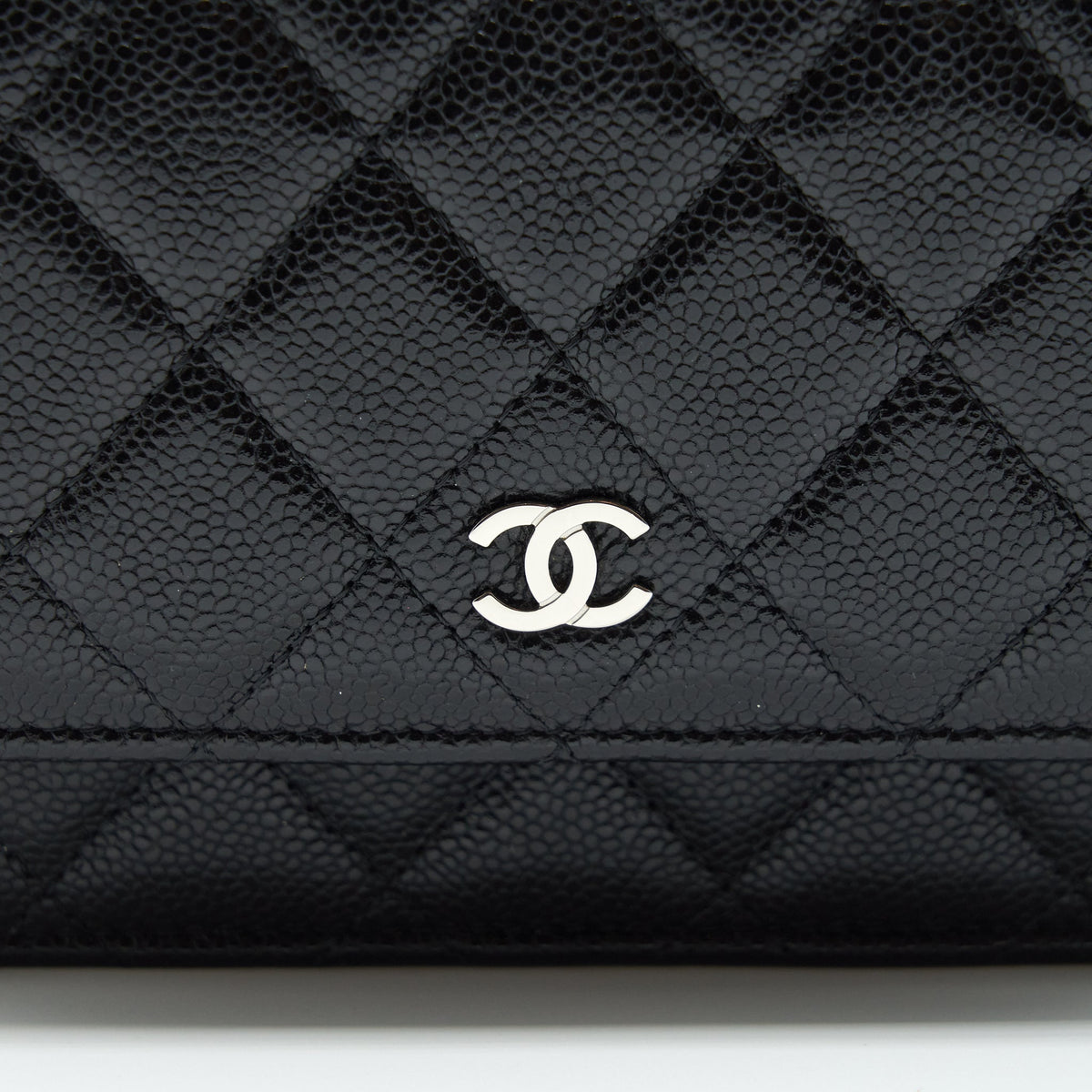 CHANEL MINI WALLET ON CHAIN CAVIAR BLACK SHW