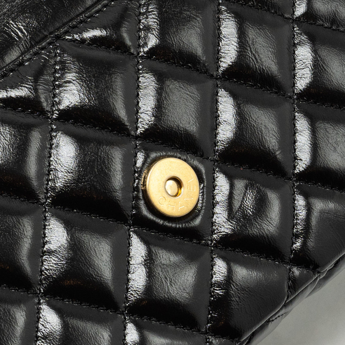 CHANEL 23C HOBO BAG SHINY CALFSKIN BLACK BRUSHED GHW (MICROCHIP)