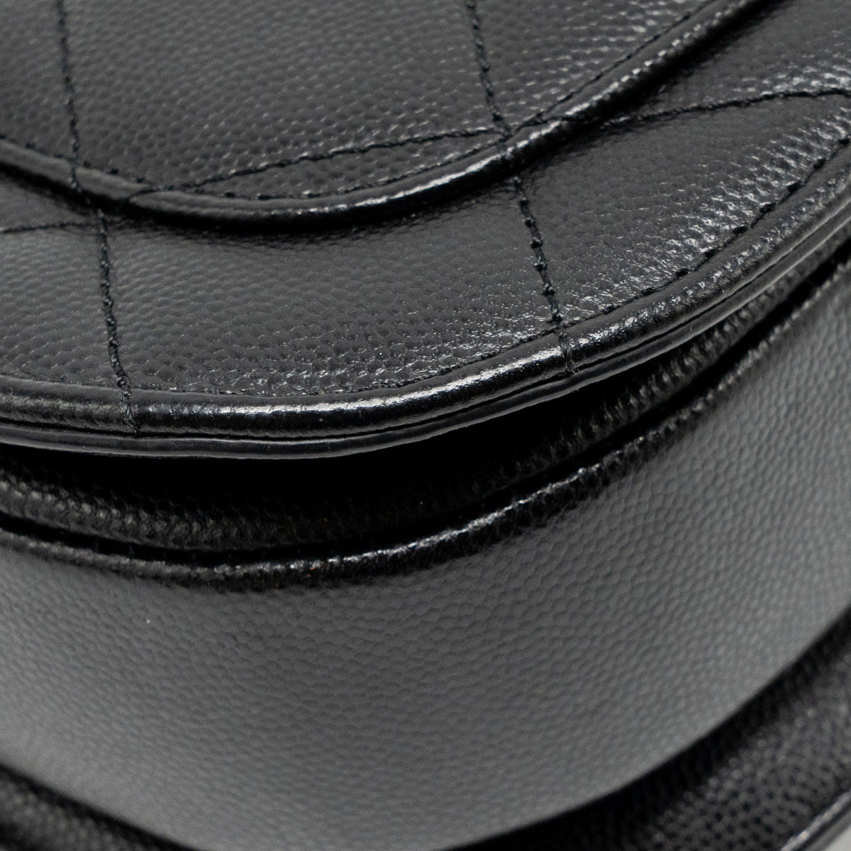 Chanel 22B Round Messenger Bag Grained Calfskin Black GHW (Microchip)