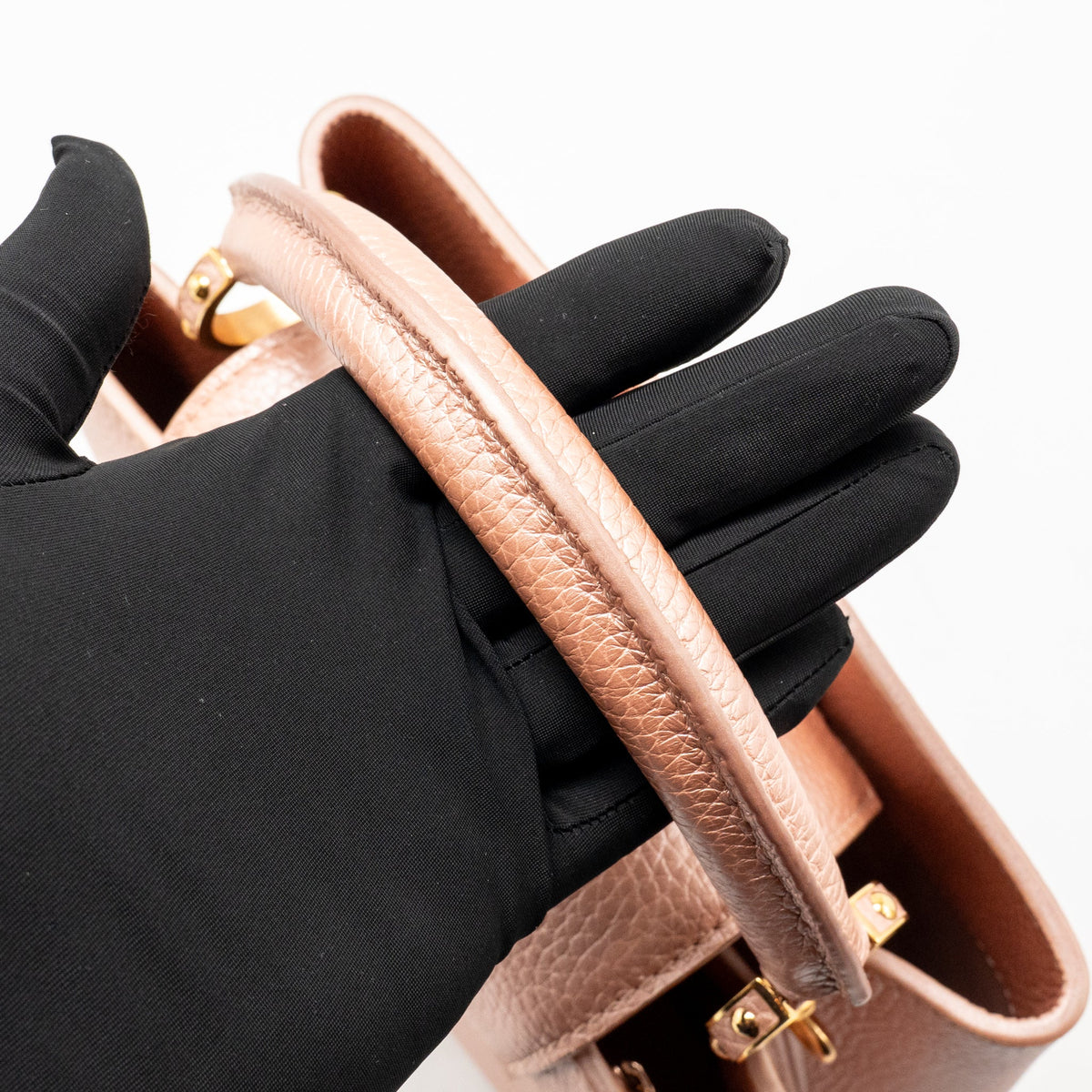 Louis Vuitton Capucines BB Metallic Taurillon Leather Pearly Pink GHW