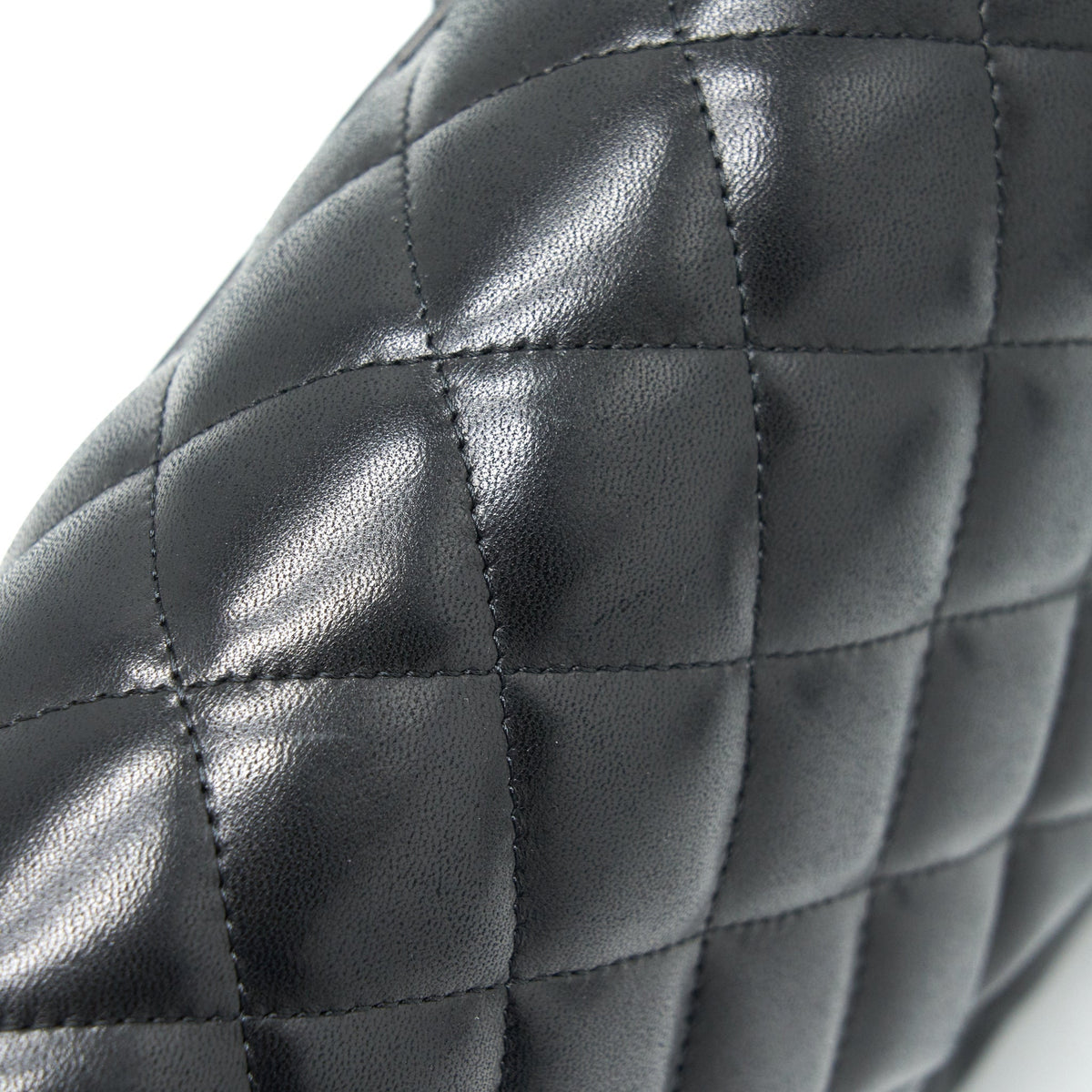 CHANEL CLASSIC JUMBO DOUBLE FLAP BAG LAMBSKIN BLACK GHW