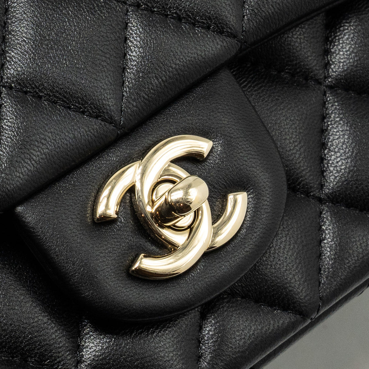 CHANEL TOP HANDLE MINI RECTANGULAR FLAP BAG LAMBSKIN BLACK LGHW (MICROCHIP)