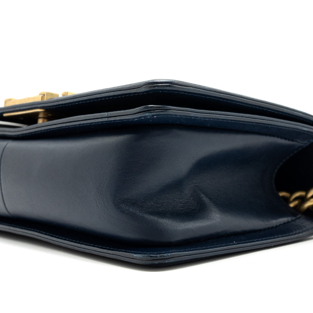 CHANEL MEDIUM BOY BAG LAMBSKIN BLUE GHW