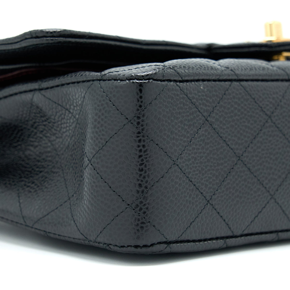 CHANEL MEDIUM CLASSIC FLAP BAG CAVIAR BLACK GHW