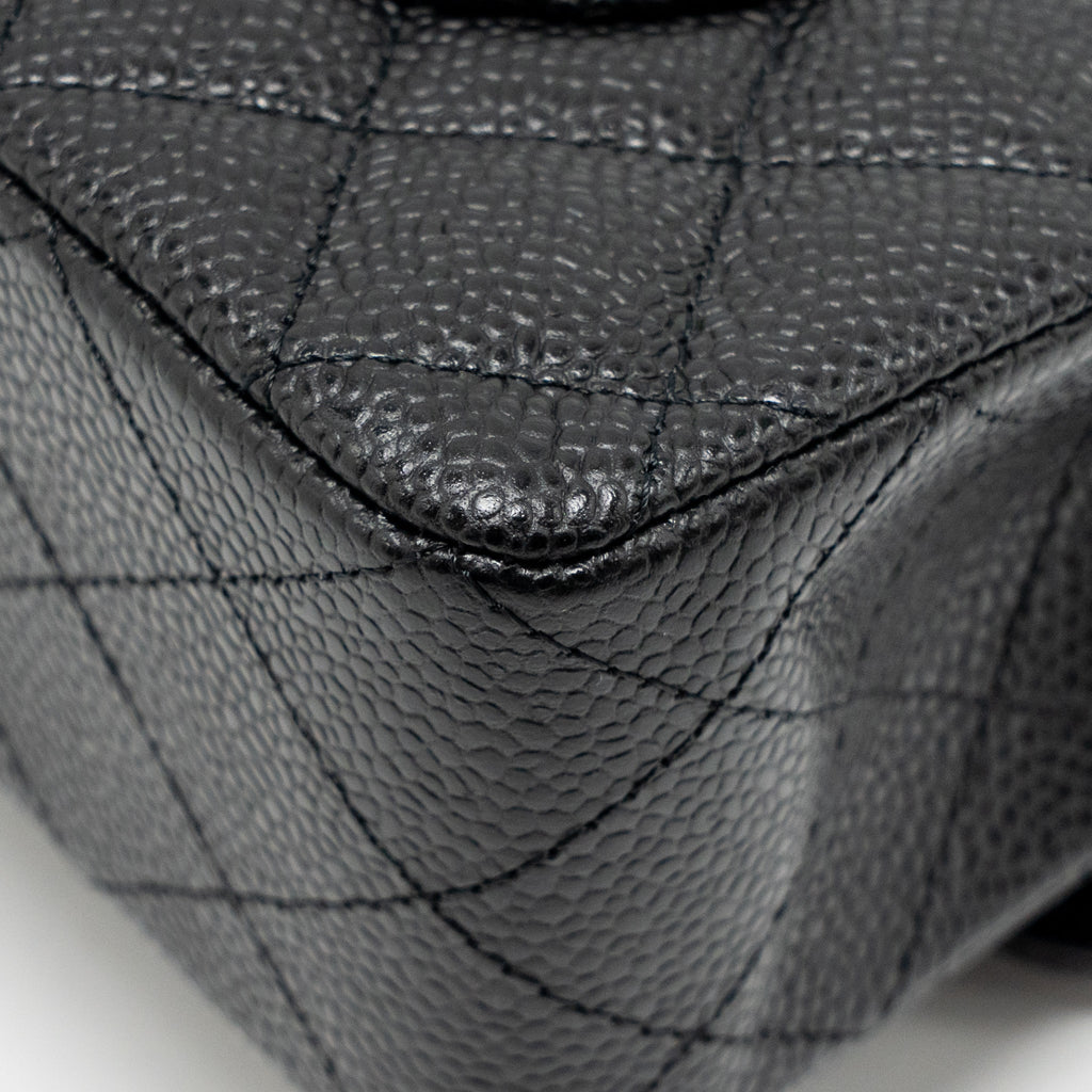 CHANEL SMALL CLASSIC DOUBLE FLAP BAG CAVIAR BLACK GHW (MICROCHIP)