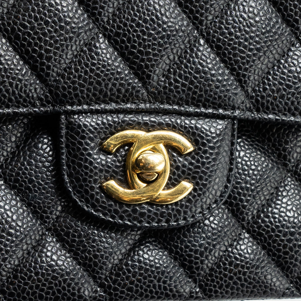 CHANEL MEDIUM CLASSIC DOUBLE FLAP BAG CAVIAR BLACK GHW