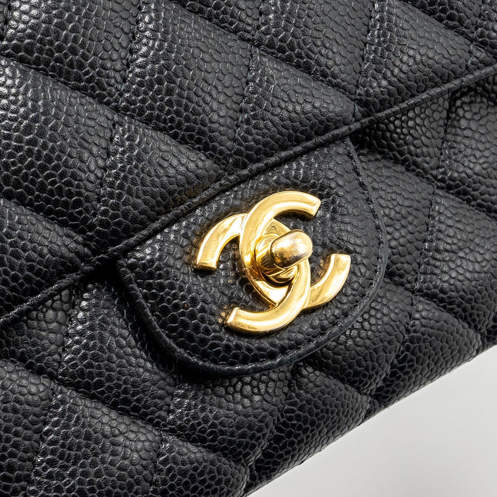CHANEL MEDIUM CLASSIC DOUBLE FLAP BAG CAVIAR BLACK GHW