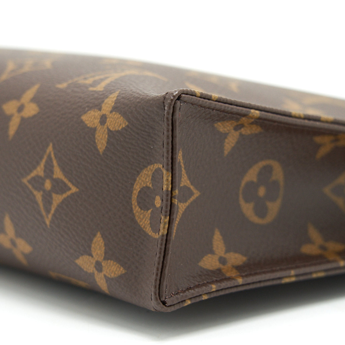 LOUIS VUITTON TOILETRY POCHETTE 26CM MONOGRAM CANVAS