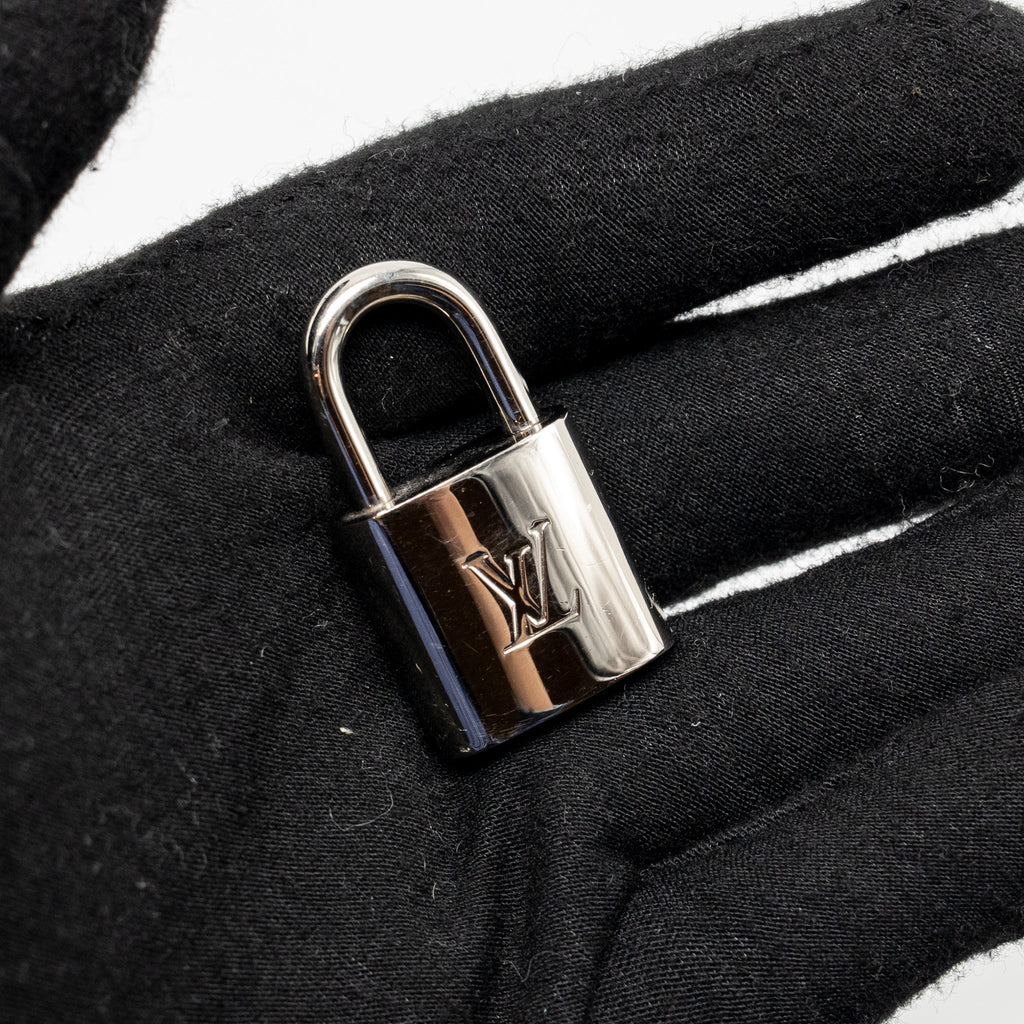 LOUIS VUITTON ALMA BB EPI LEATHER BLACK SHW