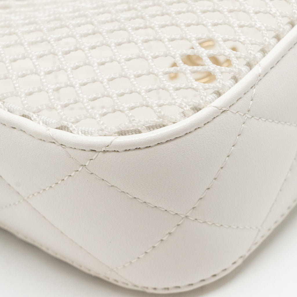 Chanel 25S Clutch with Chain Mesh / Lambskin White LGHW (Microchip)