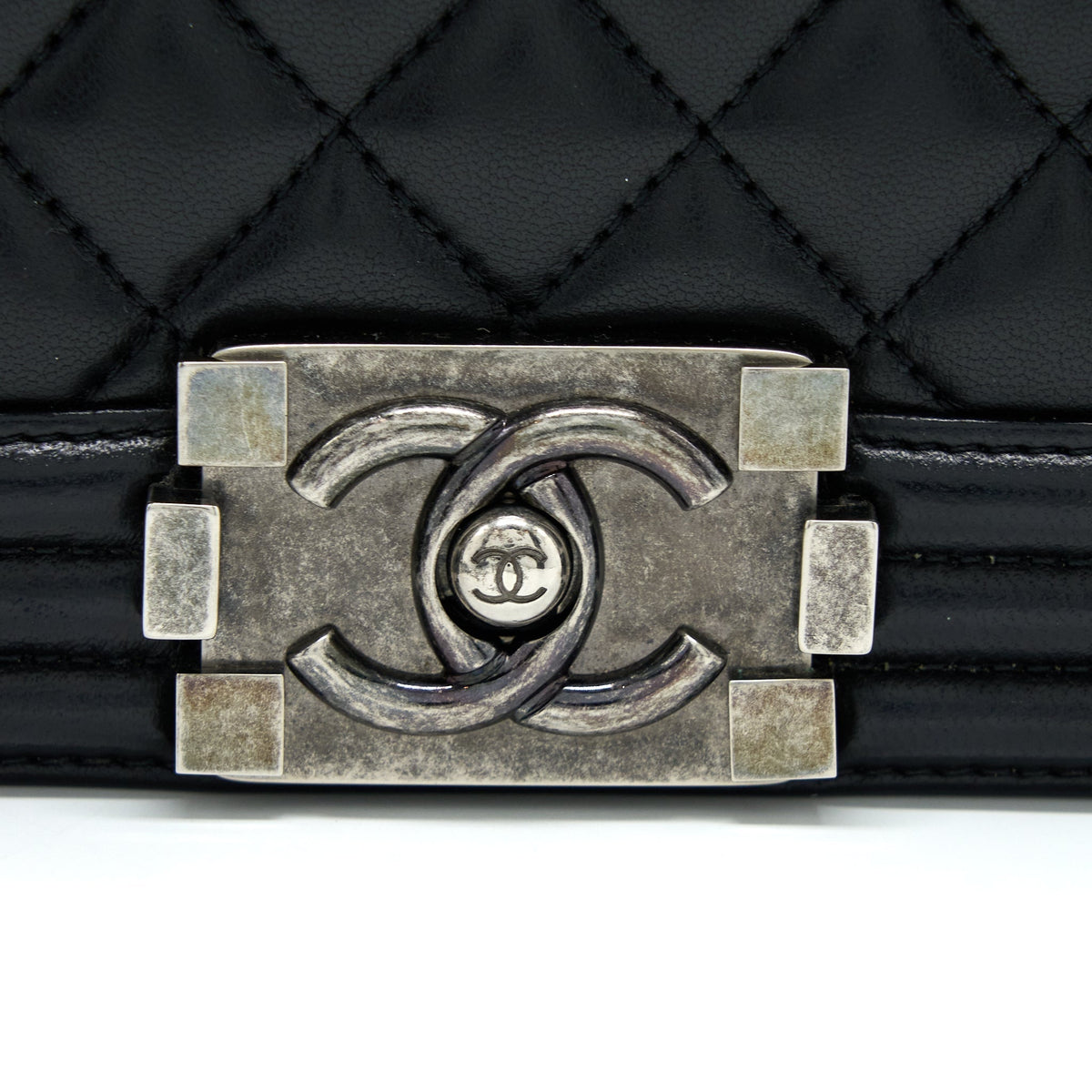 CHANEL MEDIUM BOY BAG LAMBSKIN BLACK RUTHENIUM SHW