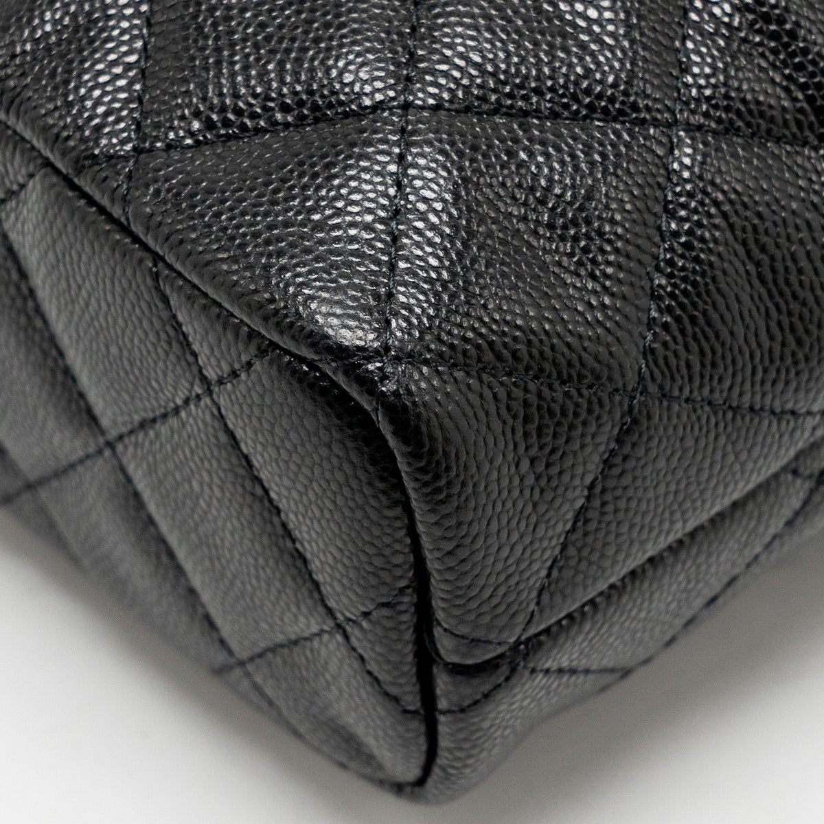 CHANEL QUILTED HOBO BAG CAVIAR BLACK GHW (MICROCHIP)