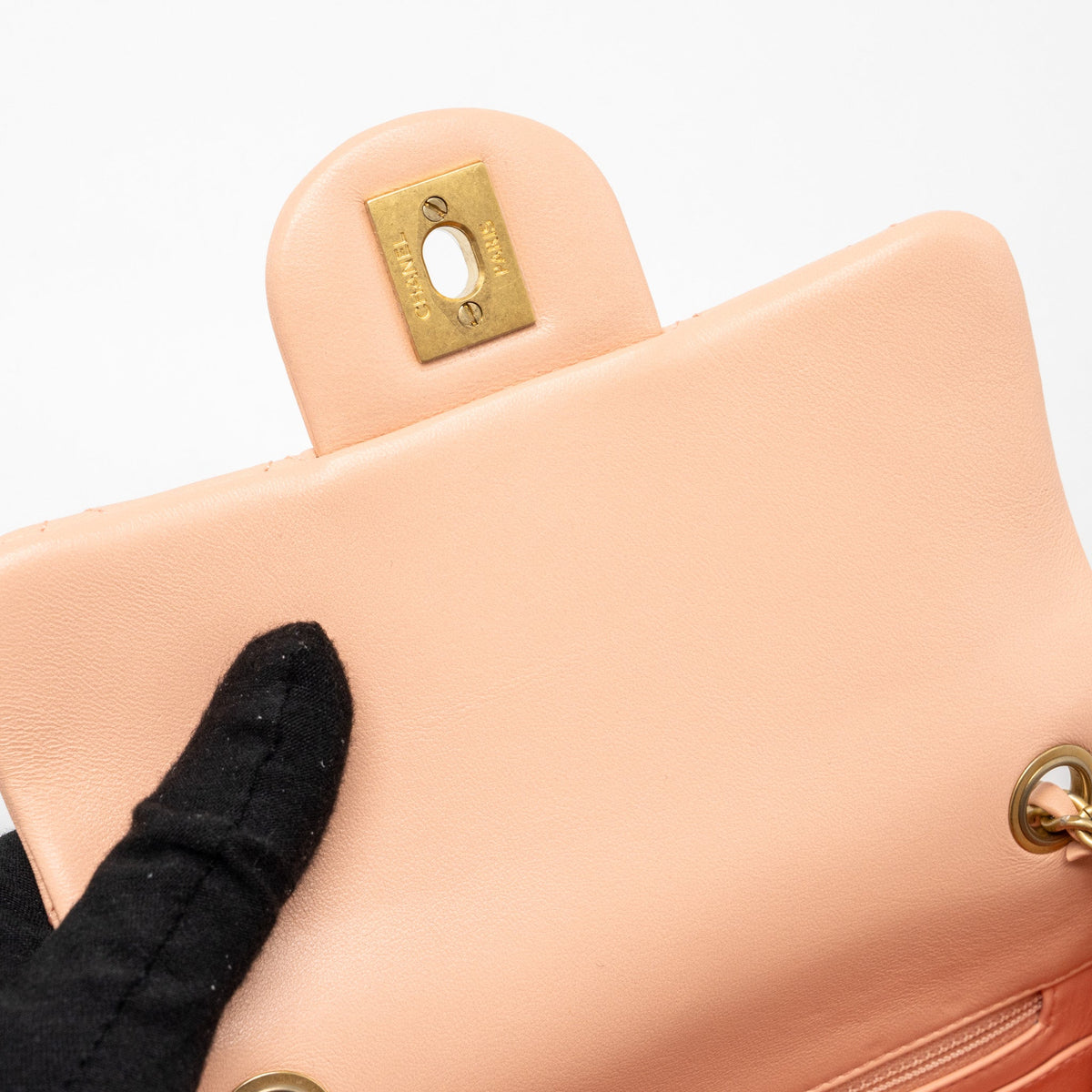 CHANEL PEARL CRUSH MINI SQUARE FLAP BAG LAMBSKIN LIGHT PINK GHW (MICROCHIP)
