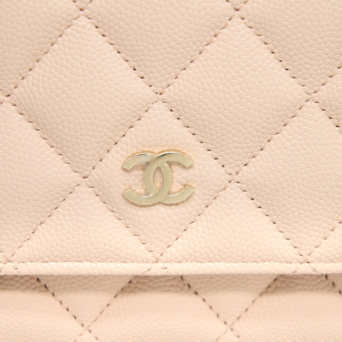 CHANEL CLASSIC WALLET ON CHAIN CAVIAR LIGHT PINK LGHW (MICROCHIP)
