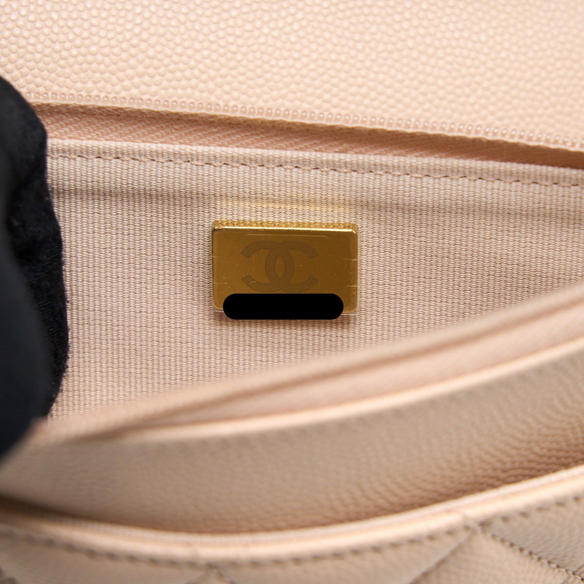 CHANEL CLASSIC WALLET ON CHAIN CAVIAR LIGHT PINK LGHW (MICROCHIP)