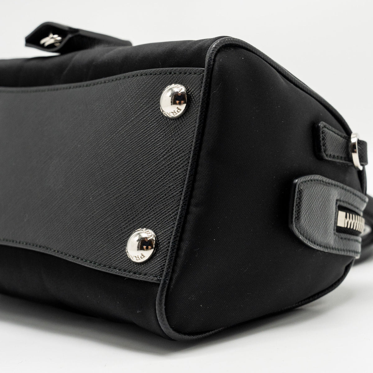 PRADA TOP HANDLE RE-EDITION 2005 NYLON BAG BLACK SHW