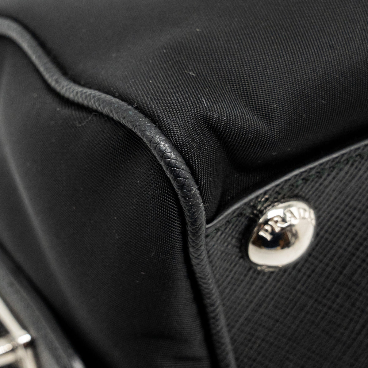 PRADA TOP HANDLE RE-EDITION 2005 NYLON BAG BLACK SHW