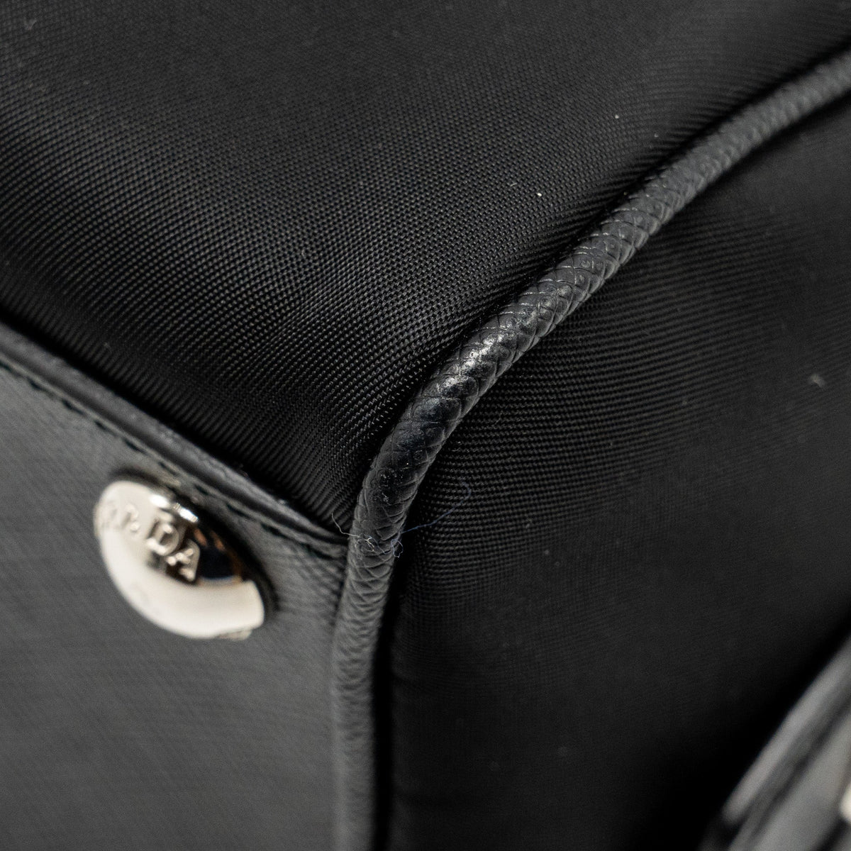 PRADA TOP HANDLE RE-EDITION 2005 NYLON BAG BLACK SHW