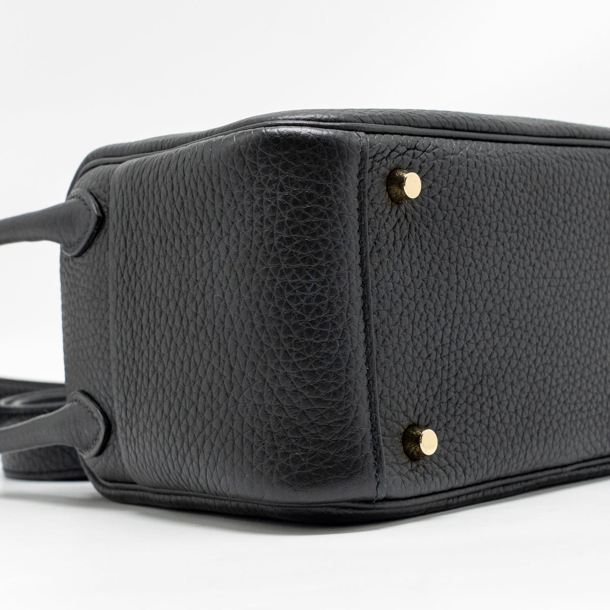 Hermes Mini Lindy Clemence Black GHW