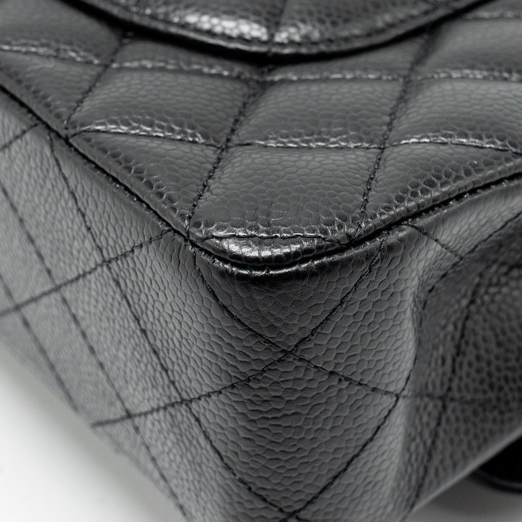 CHANEL MEDIUM CLASSIC DOUBLE FLAP BAG CAVIAR BLACK GHW (MICROCHIP)