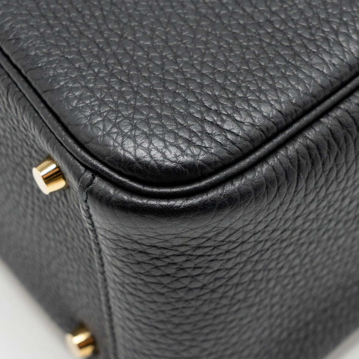 Hermes Mini Lindy Clemence Black GHW