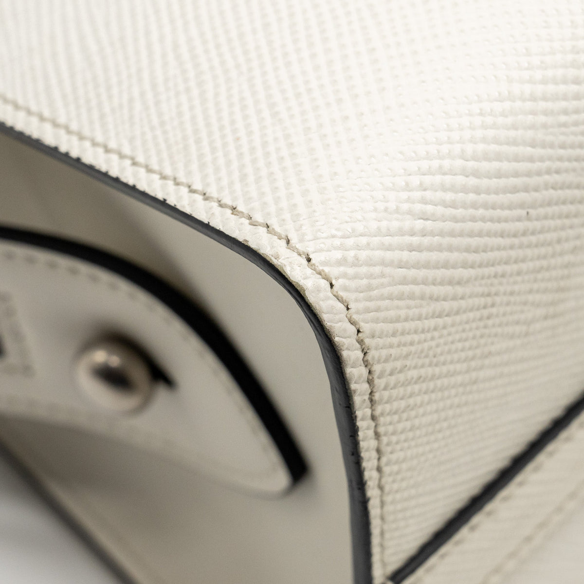 PRADA SAFFIANO MONOCHROME BAG WHITE SHW