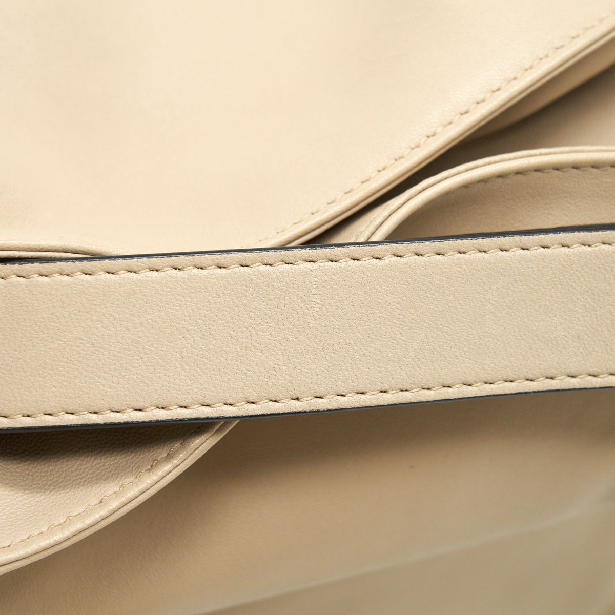 LOEWE FLAMENCO SMALL LIGHT BEIGE