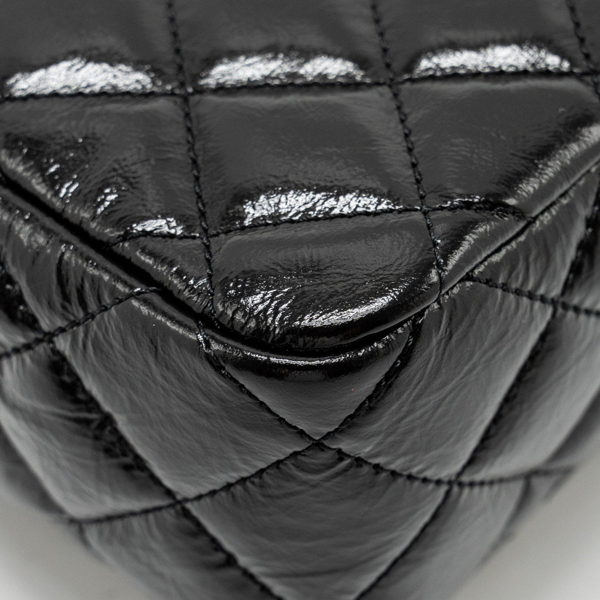 CHANEL 23C SMALL HOBO BAG SHINY CALFSKIN BLACK BRUSHED GHW(MICROCHIP)