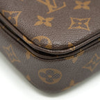 LOUIS VUITTON POCHETTE METIS MONOGRAM CANVAS