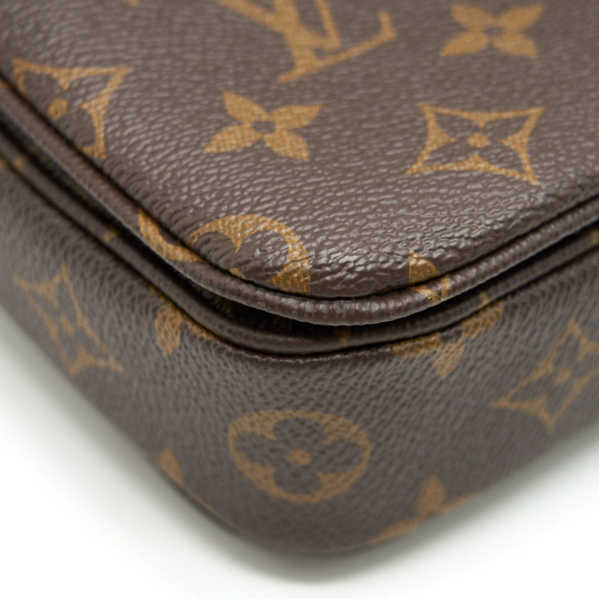 LOUIS VUITTON POCHETTE METIS MONOGRAM CANVAS