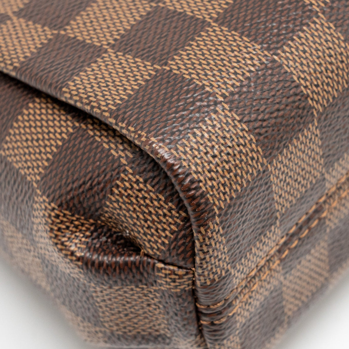 LOUIS VUITTON CROISETTE DAMIER EBENE CANVAS GHW