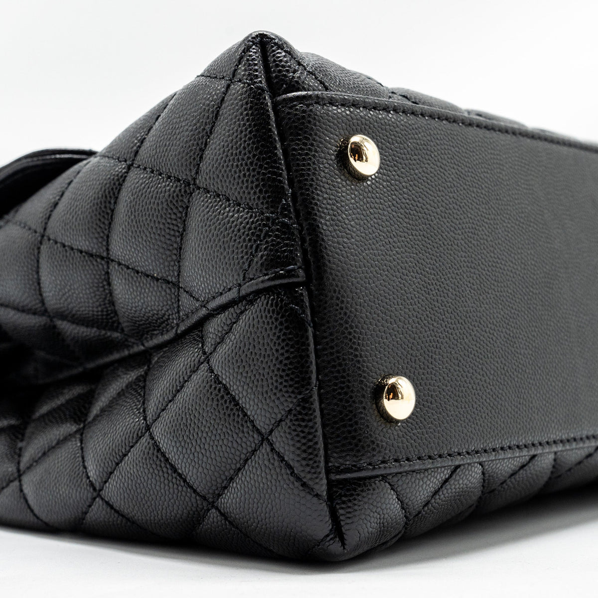 CHANEL LARGE COCO HANDLE CAVIAR BLACK LGHW (MICROCHIP)