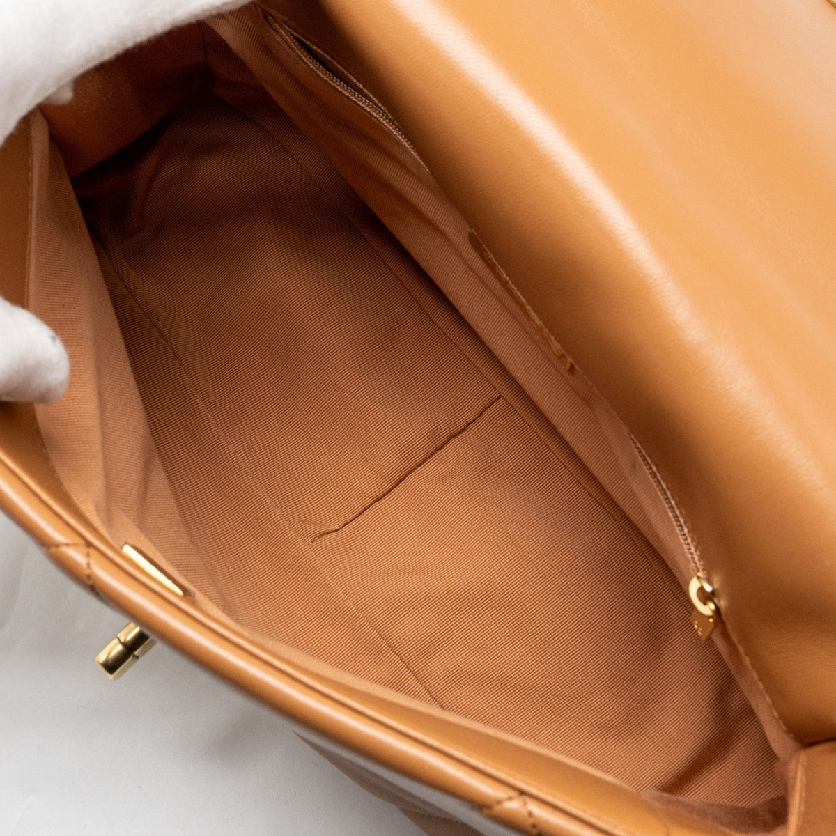 CHANEL LARGE 19 BAG 30CM LAMBSKIN CARAMEL MULTICOLOUR HARDWARE (MICROCHIP)