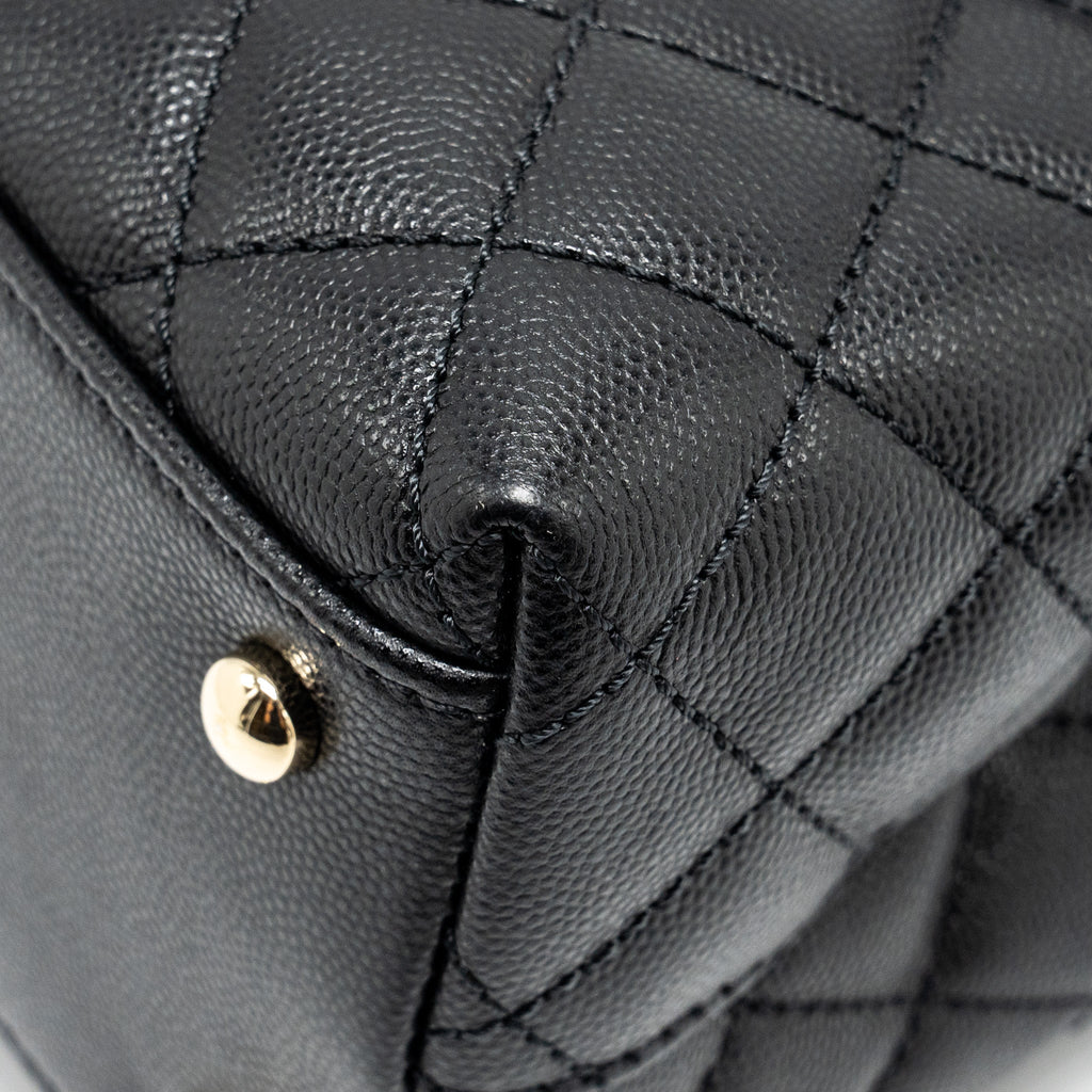 CHANEL LARGE COCO HANDLE CAVIAR BLACK LGHW (MICROCHIP)