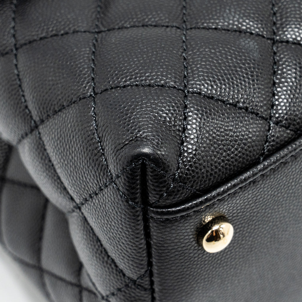 CHANEL LARGE COCO HANDLE CAVIAR BLACK LGHW (MICROCHIP)