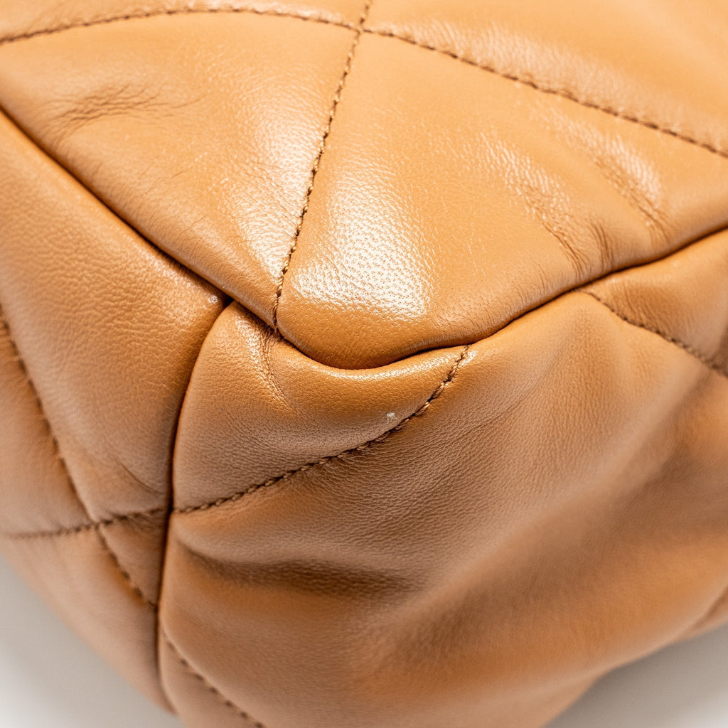 CHANEL LARGE 19 BAG 30CM LAMBSKIN CARAMEL MULTICOLOUR HARDWARE (MICROCHIP)