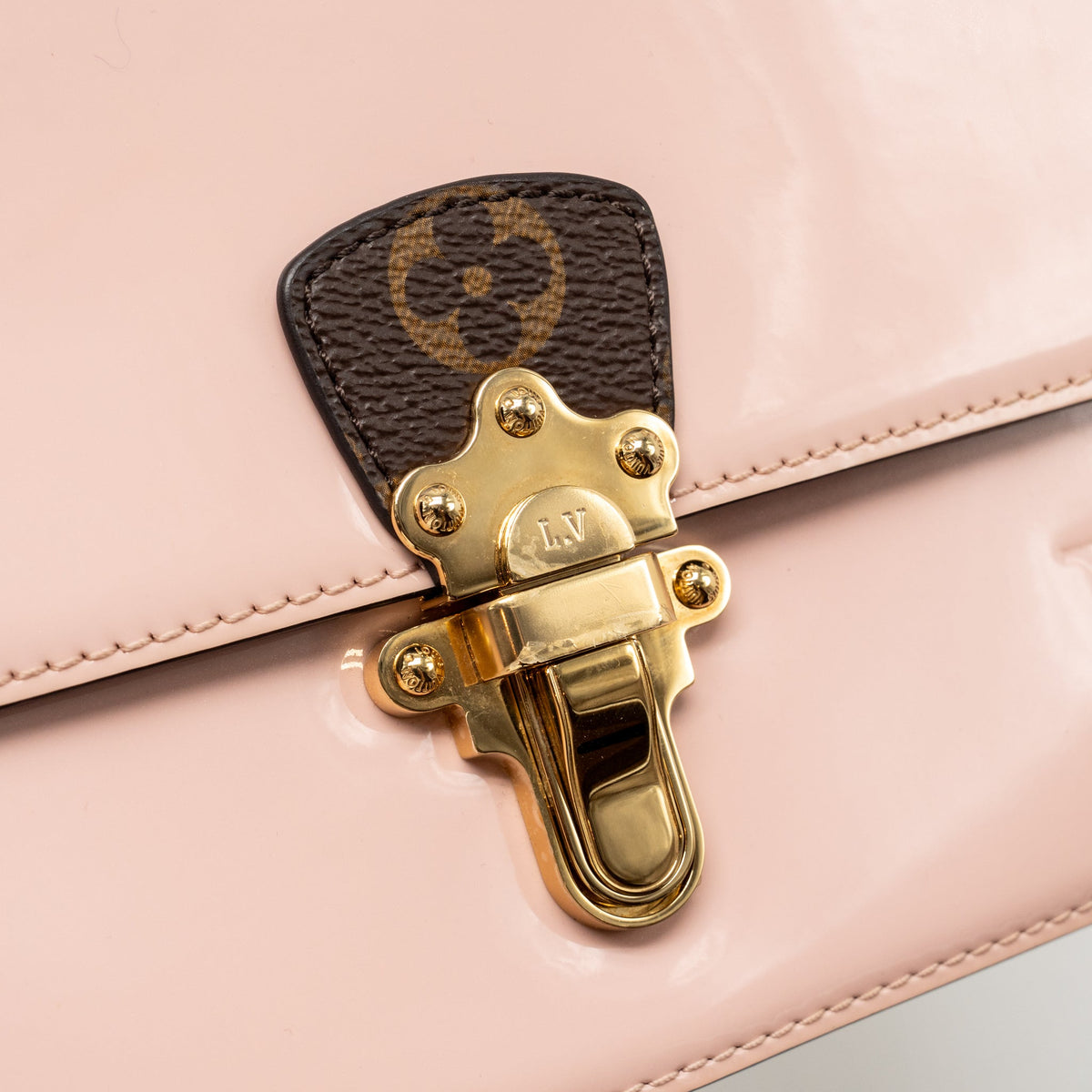 LOUIS VUITTON CHERRYWOOD BB SHOULDER BAG PATENT / MONOGRAM CANVAS LIGHT PINK GHW