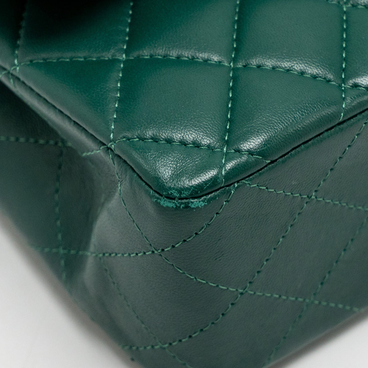 CHANEL MEDIUM CLASSIC DOUBLE FLAP BAG LAMBSKIN GREEN SHW